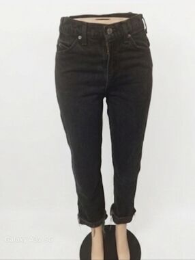 Vintage Levi's Women Black Ankle Cropped Jeans High-Waisted Size 32W 36.L
